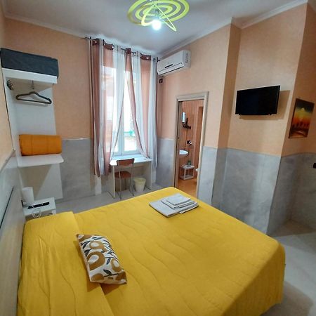 B&B Quattro Palazzi Napoli Centro ภายนอก รูปภาพ