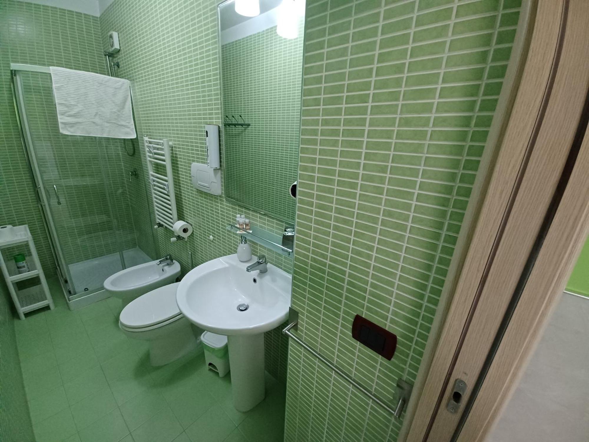 B&B Quattro Palazzi Napoli Centro ภายนอก รูปภาพ