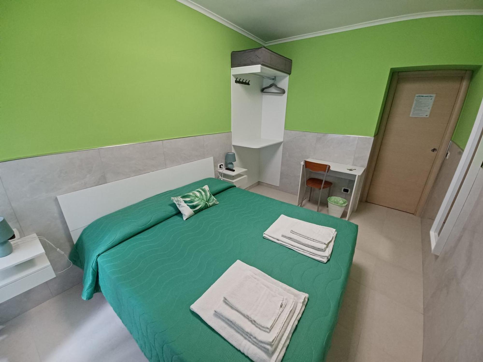 B&B Quattro Palazzi Napoli Centro ภายนอก รูปภาพ