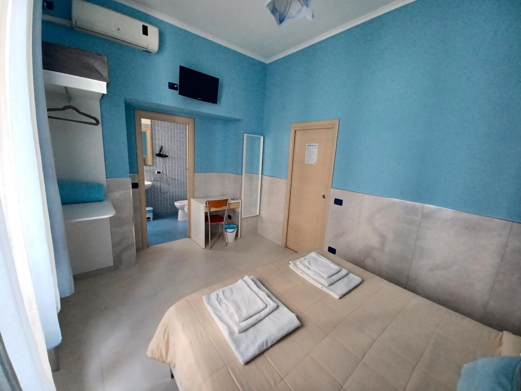 B&B Quattro Palazzi Napoli Centro ภายนอก รูปภาพ