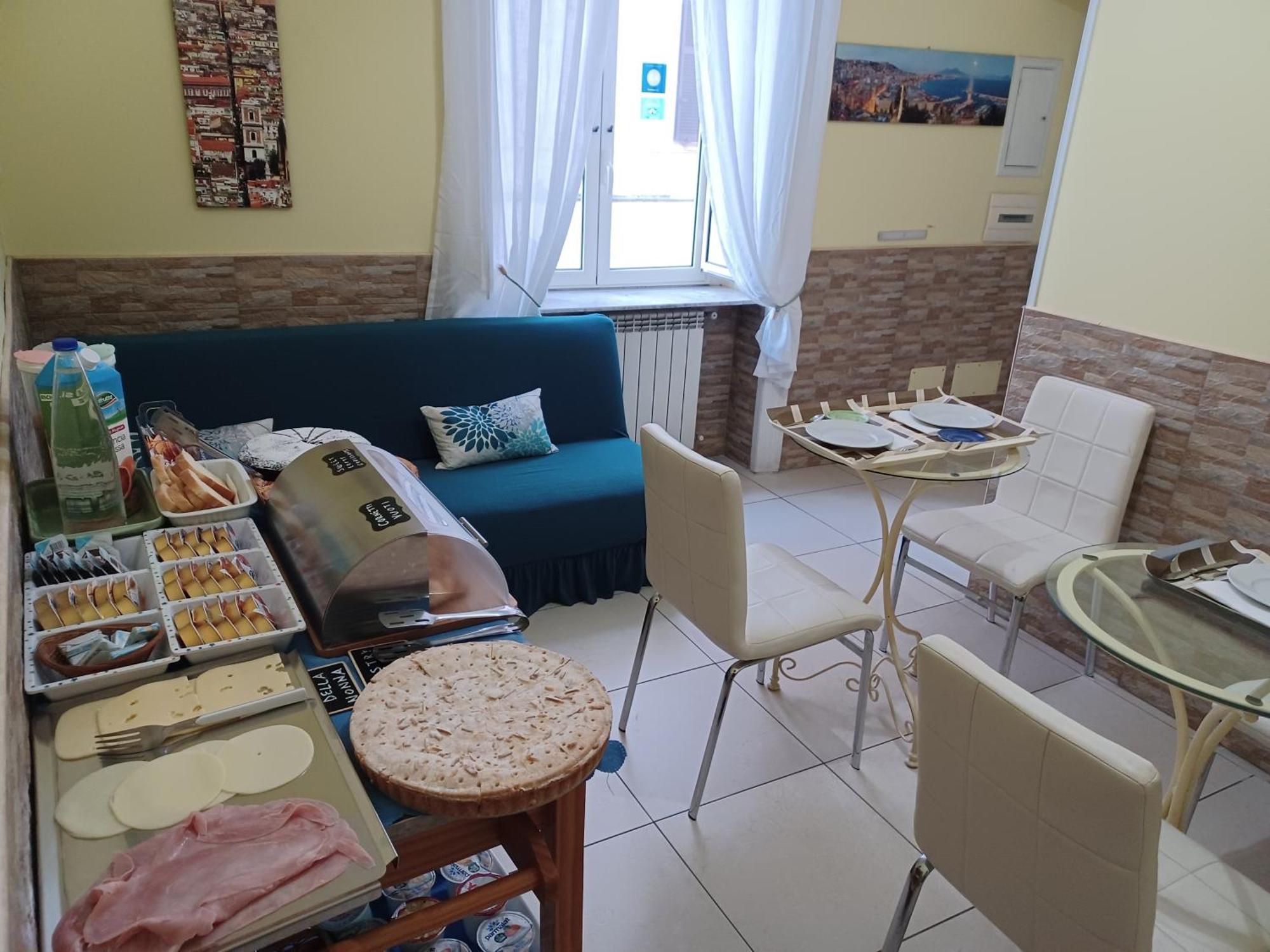 B&B Quattro Palazzi Napoli Centro ภายนอก รูปภาพ